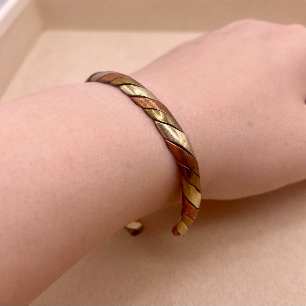 Elegant Gold and Brown Twisted Copper Bracelet